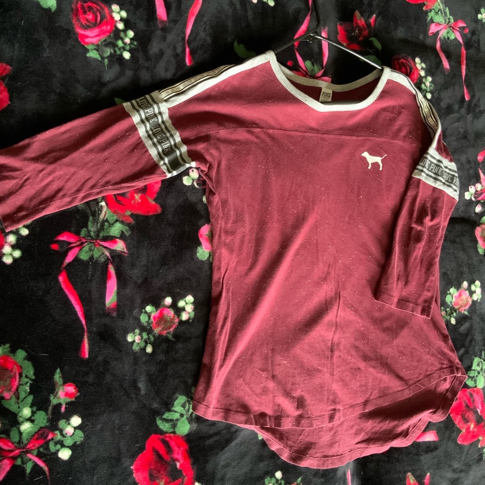 MAROON MID-SLEEVE TEE BY PINK